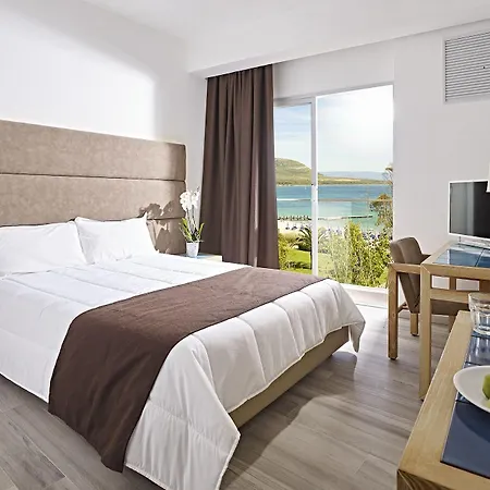 Hotel Baia Di Conte