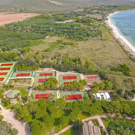 ホテル Baia Di Conte Club &