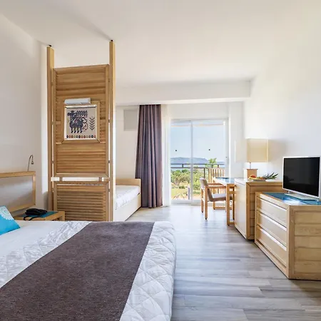 Baia Di Conte Club & Hotel 4*