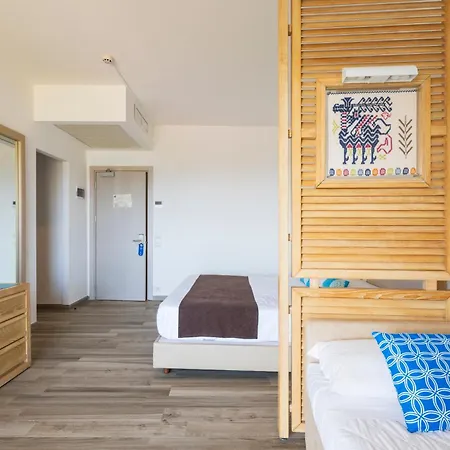 Baia Di Conte Club & Hotel Alguer