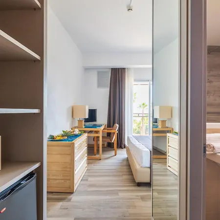 Baia Di Conte Club & 4* Alguer