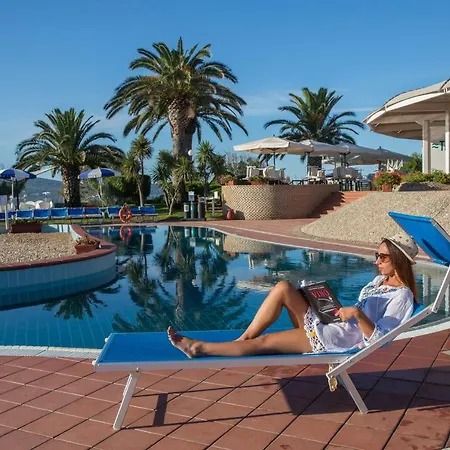 Hotel Baia Di Conte Alghero