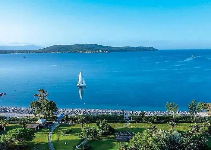 Hotel Baia Di Conte Club&resort 4*