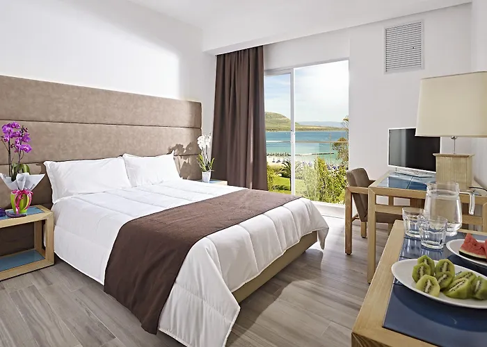 Hotel Baia Di Conte Club&resort