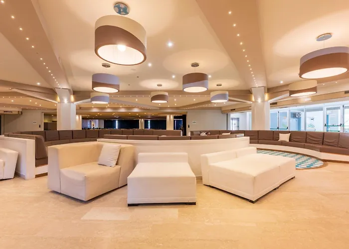 Hotel Baia Di Conte Club&resort