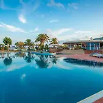 Baia Di Conte Club & 4*