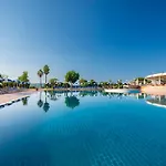 Hotel Baia Di Conte Club &
