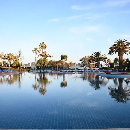 Baia Di Conte Club & ألغيرو