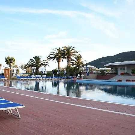 Baia Di Conte Club & فندق ألغيرو