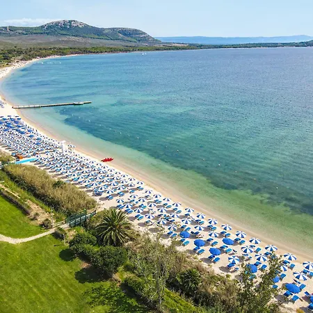 Hotel Baia Di Conte Club & 4*